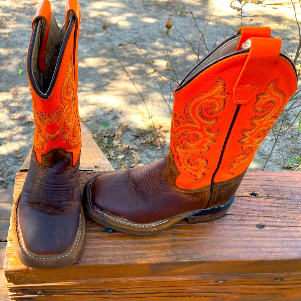 Old West Kids Cowboy Boots kids size 9